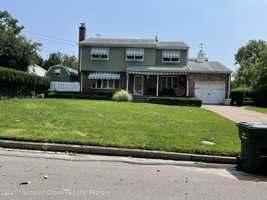 featured image of 241 Cliftwood Rd