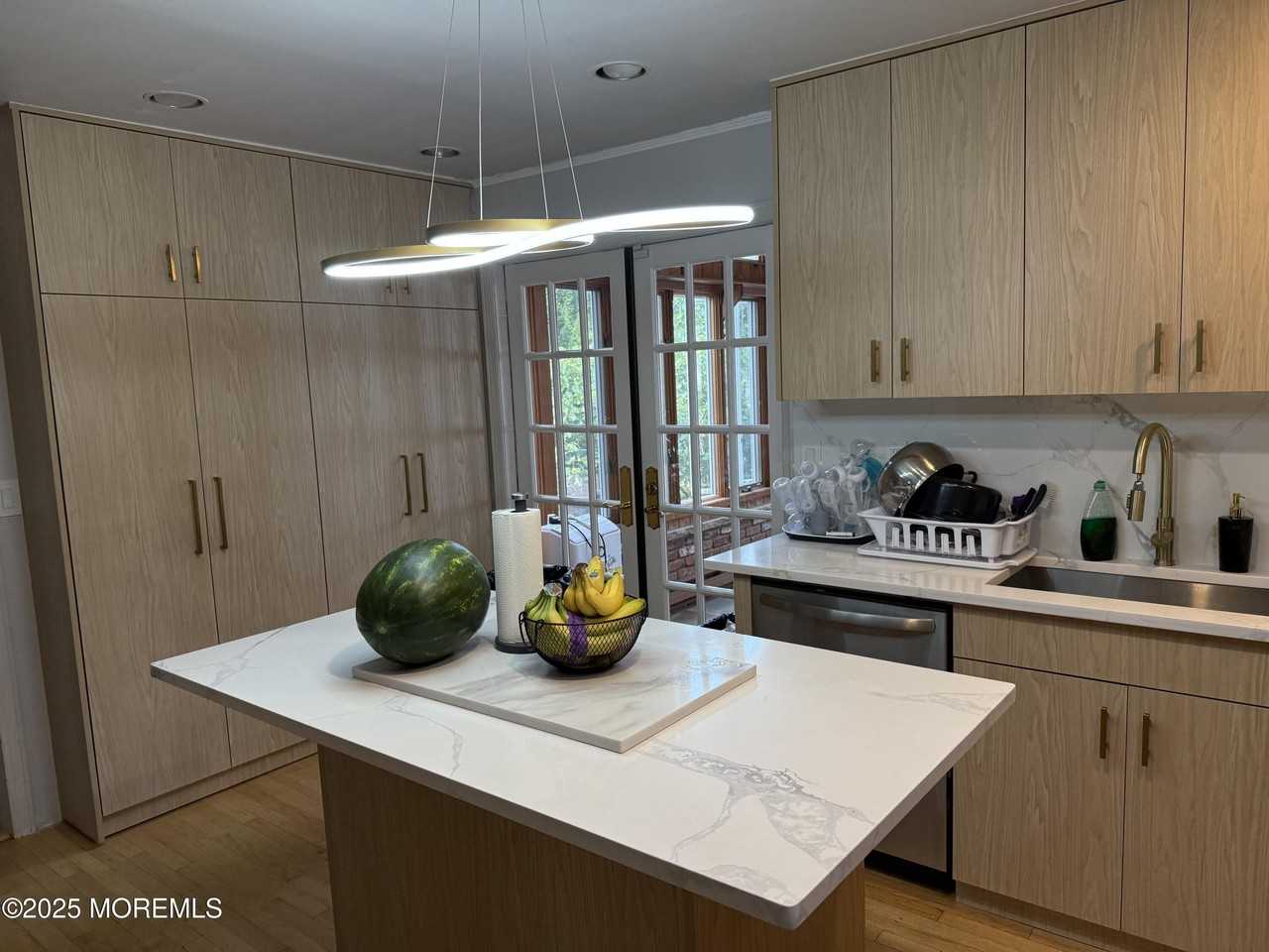 241 Cliftwood Rd - Photo 7 of 27