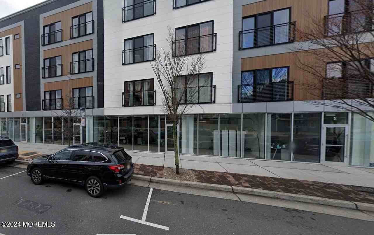 700 Bangs Avenue #409