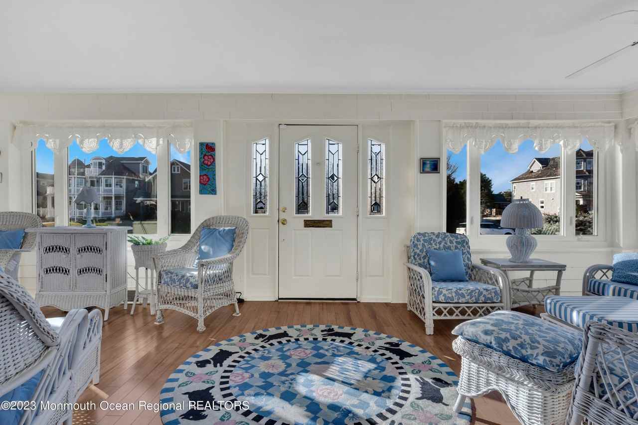 5 New York Blvd - Photo 5 of 50