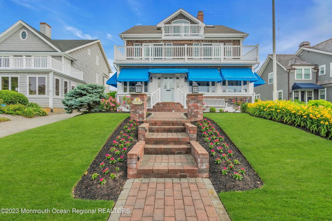 5 New York Blvd - Photo 3 of 50