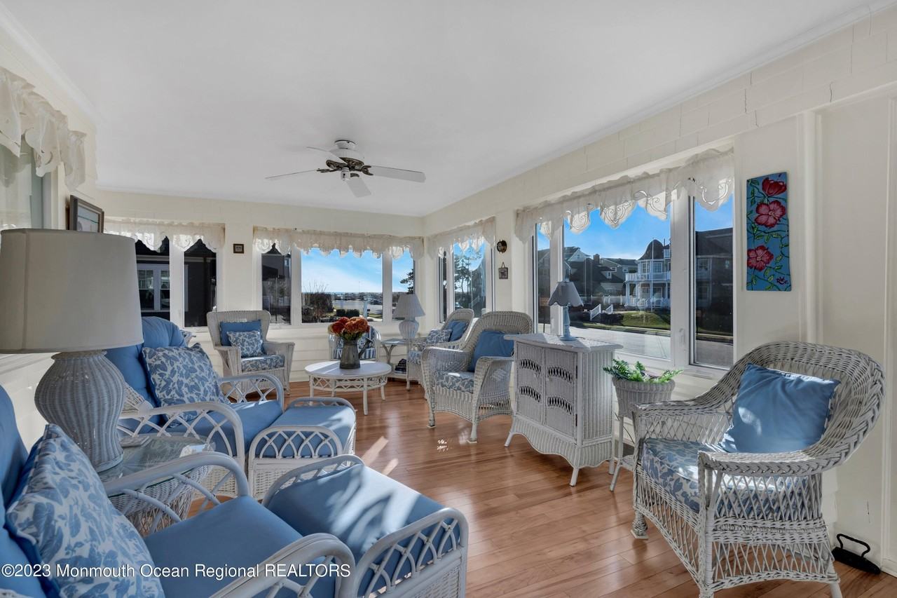 5 New York Blvd - Photo 6 of 50