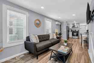 68 Clark Ave Apt 1e #1E - Photo 1 of 1