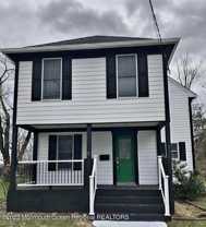 294 Roosevelt Ave - Photo 1 of 1