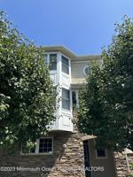 featured image of 27 Grant St