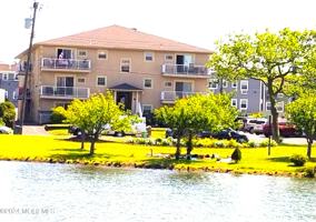 featured image of 302 5th Ave Apt 2 #2