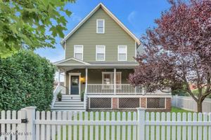 featured image of 1105 2nd Ave