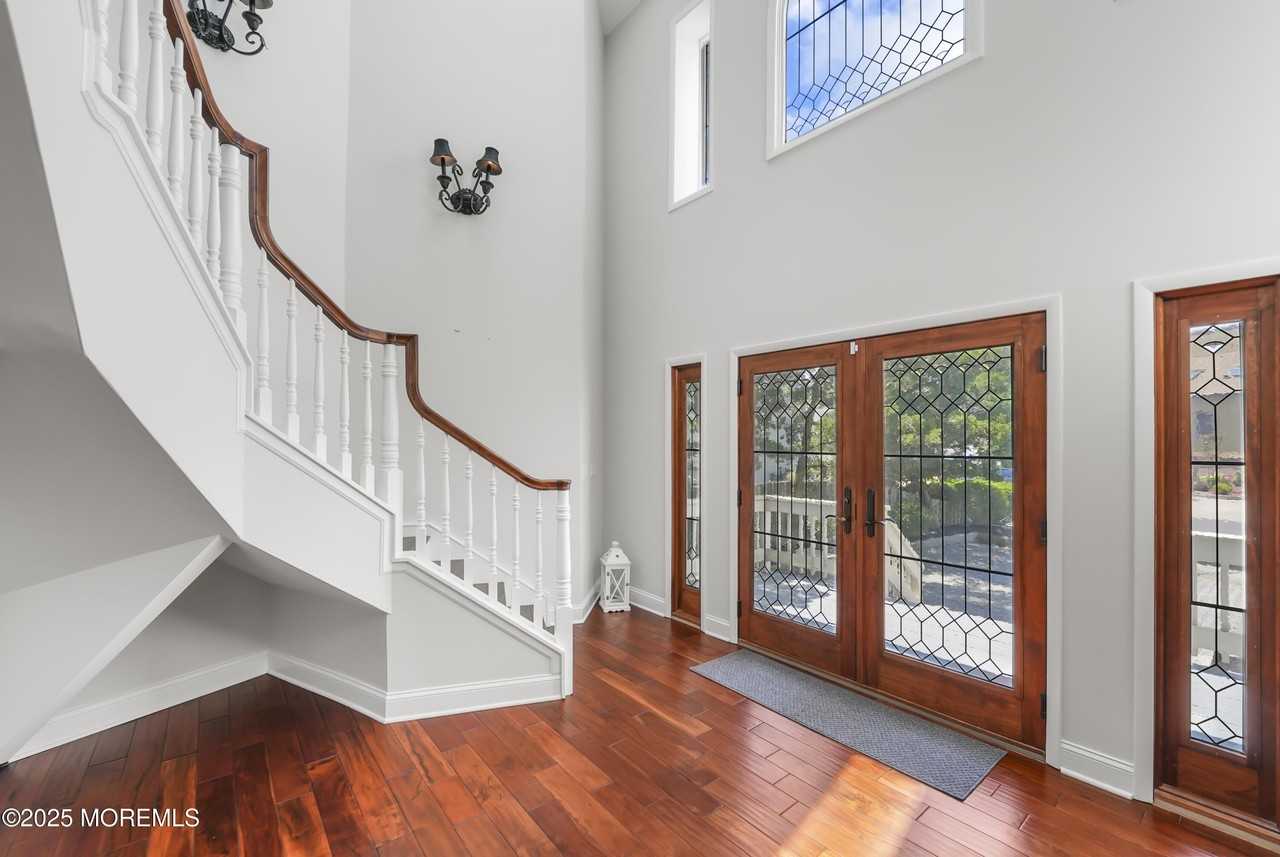 14 Toledo Dr - Photo 7 of 50