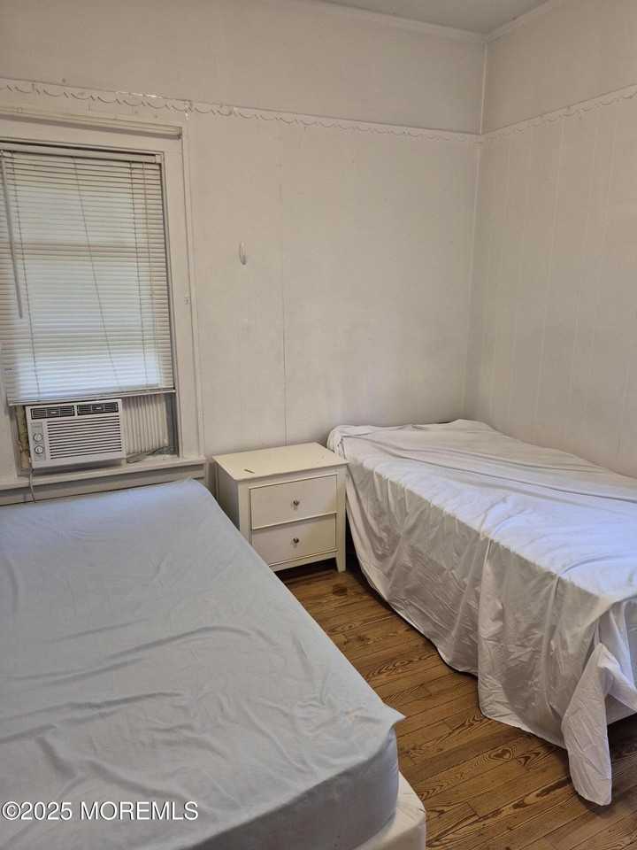 89 Poplar Avenue - Photo 3 of 7