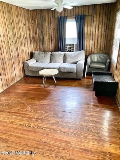 320 18th Ave - Photo 4 of 11