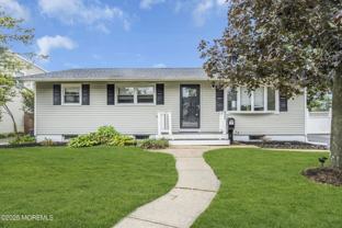 22 Bryant Dr - Photo 1 of 1