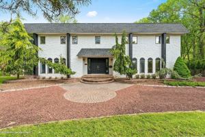 featured image of 33 Heath Ave