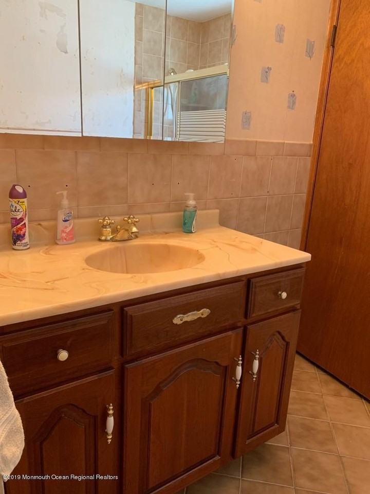 304 Cummings Ave - Photo 7 of 10