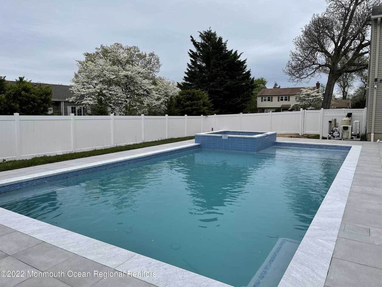 46 Heath Avenue - Photo 2 of 35