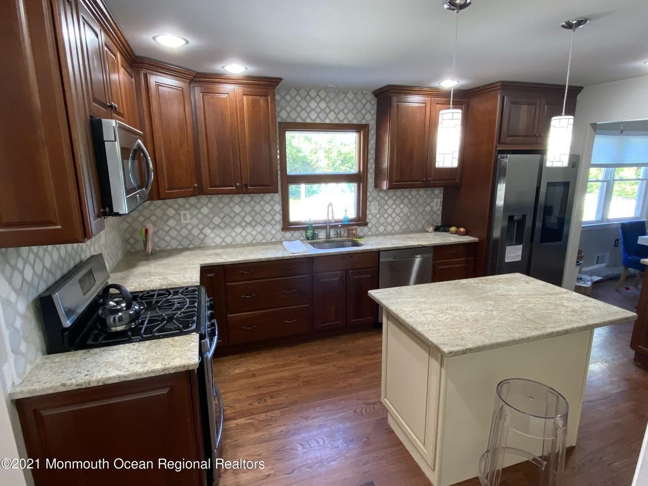 46 Heath Avenue - Photo 6 of 35