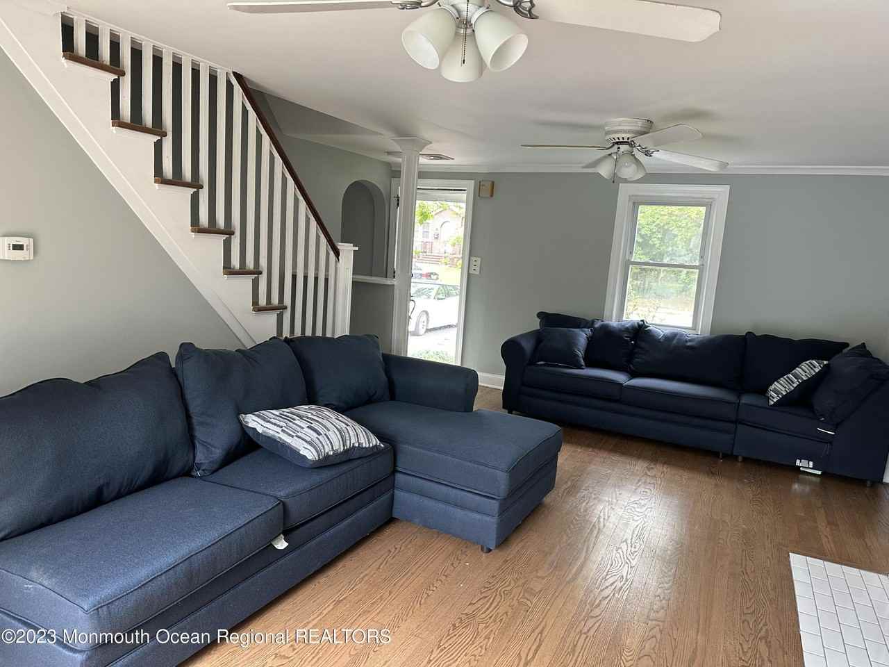 416 Roosevelt Ave - Photo 5 of 12