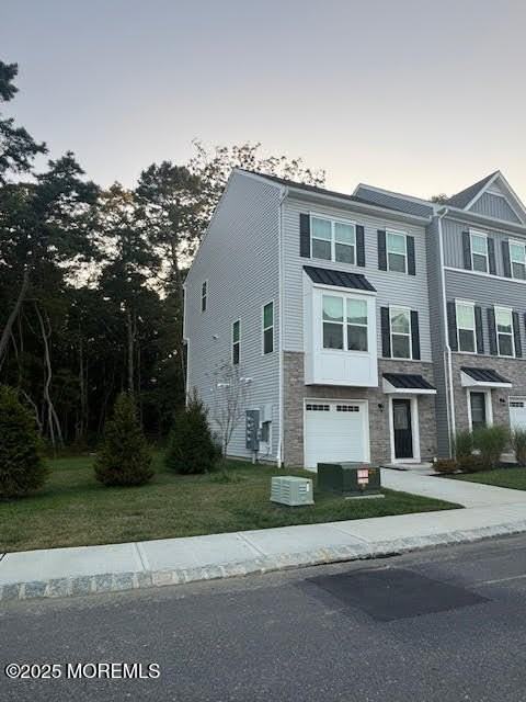 1 Halifax Rd - Photo 4 of 45