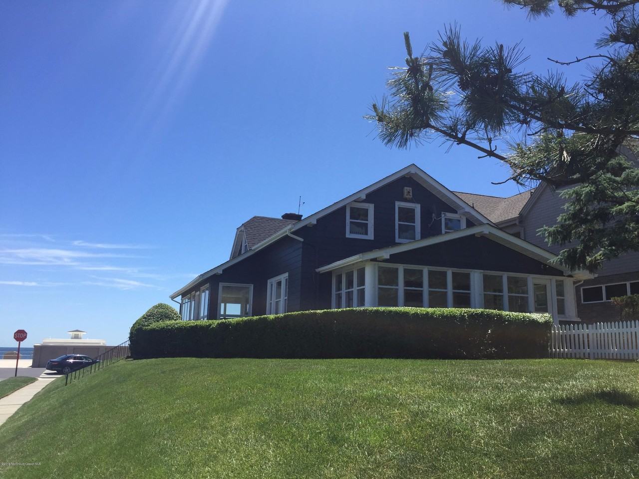 2011 Ocean Ave - Photo 3 of 24