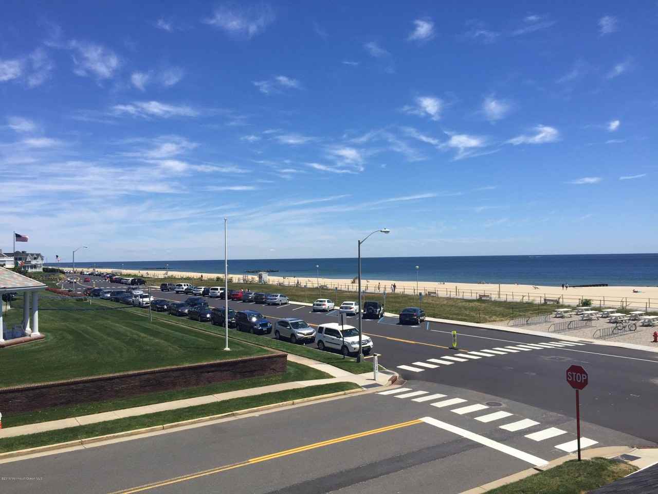 2011 Ocean Ave - Photo 5 of 24