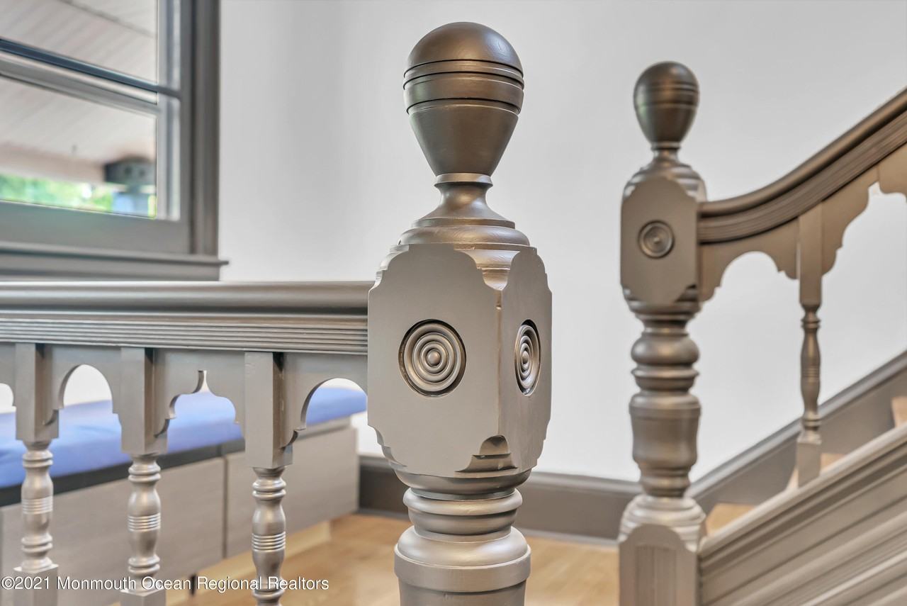 350 Norwood Ave Apt 3rd #3rdFLAPT - Photo 7 of 31