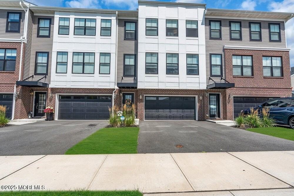 63 Bataan Ave - Photo 5 of 50