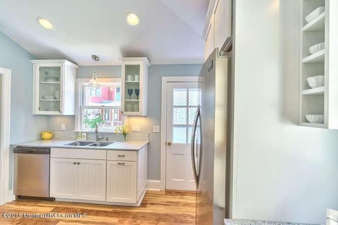 15 Abbott Ave - Photo 4 of 20