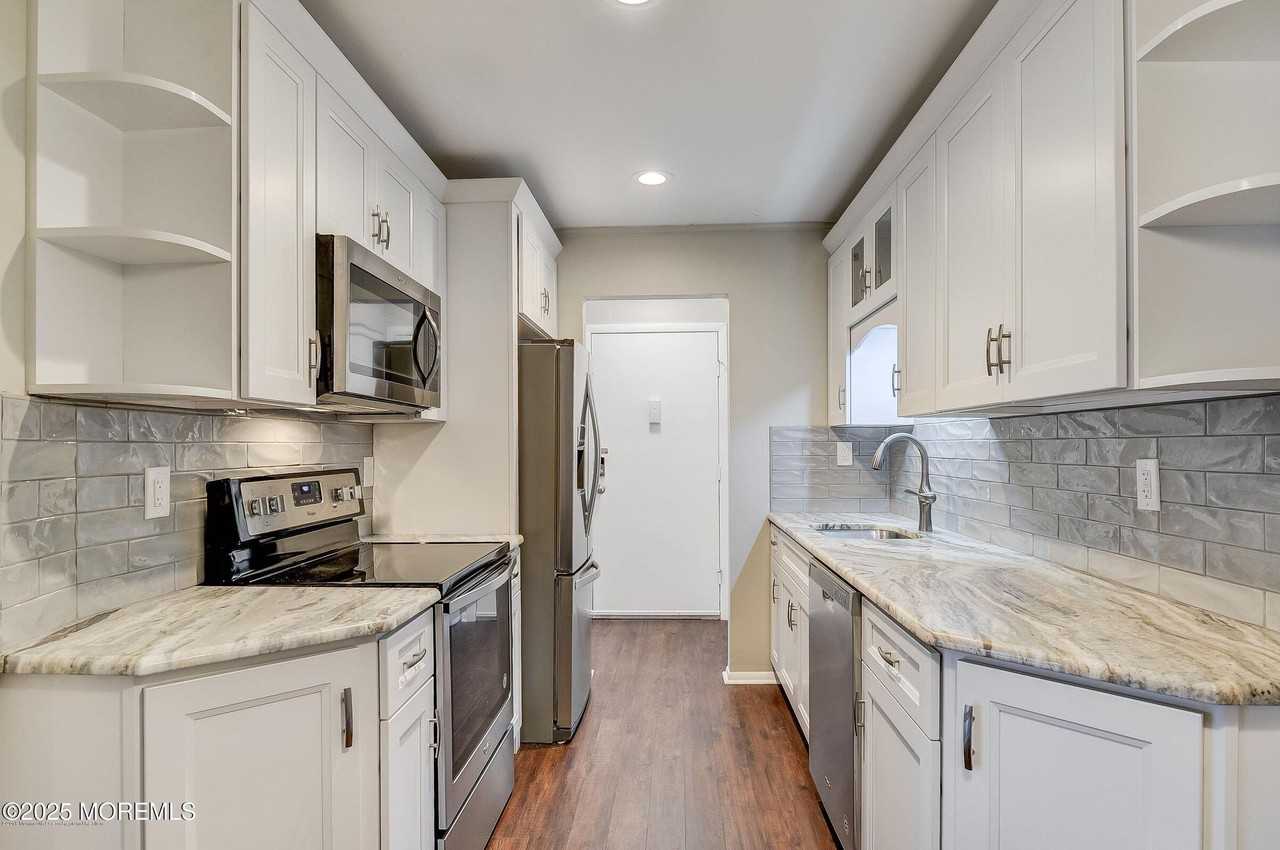 97 Arrowood Rd Unit K #K - Photo 3 of 29