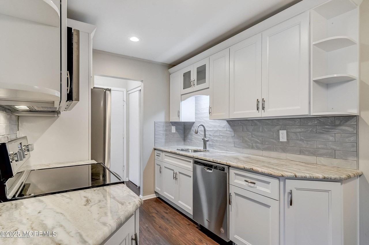 97 Arrowood Rd Unit K #K - Photo 4 of 29