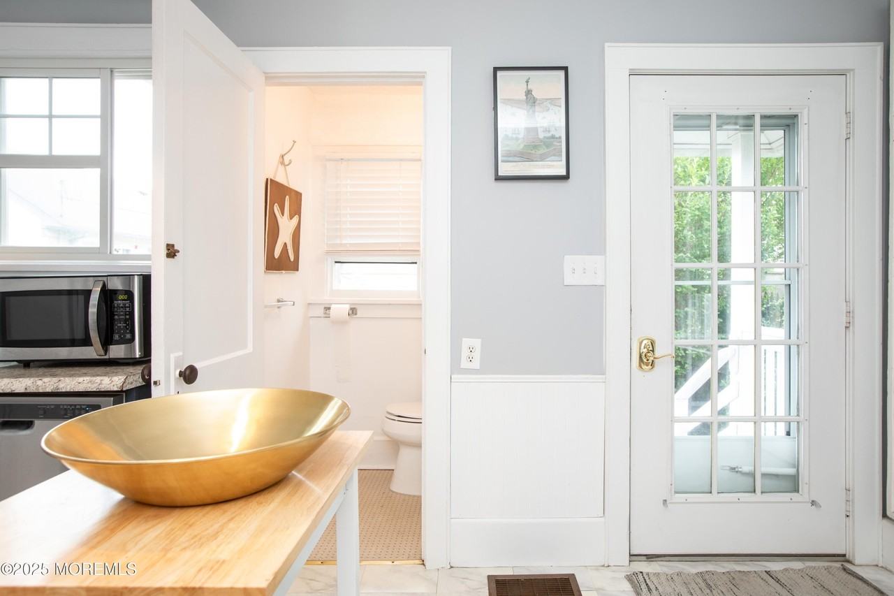 50 South Street - Photo 4 of 28