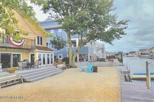 featured image of 118 Alhama Dr