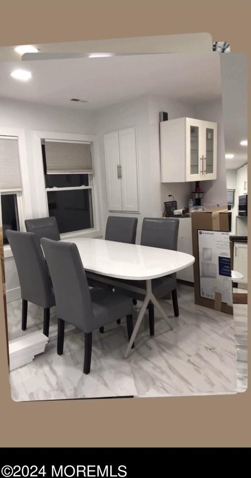 4 Oakwood Ave - Photo 4 of 6