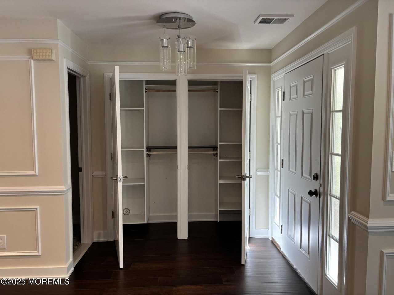 276 Sugar Maple Ct - Photo 6 of 34