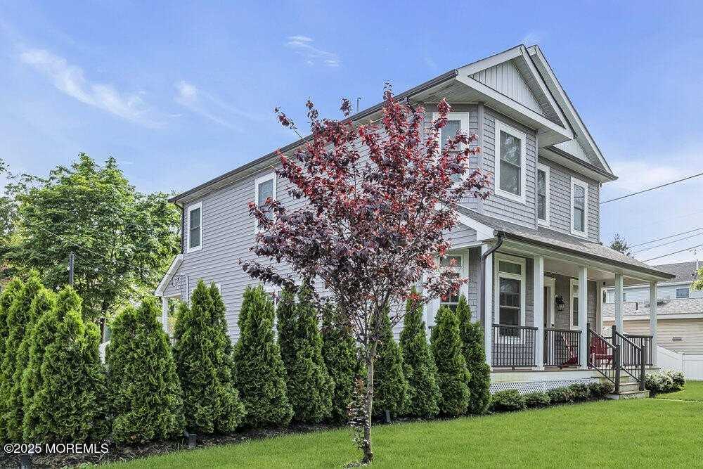 601 Ocean Rd - Photo 2 of 41