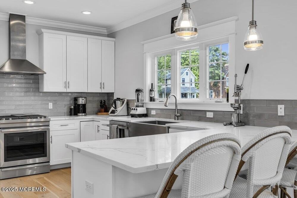 601 Ocean Rd - Photo 3 of 41