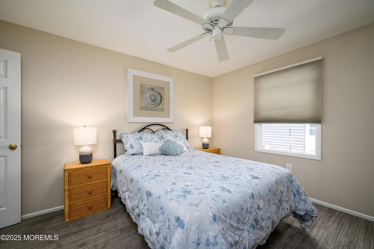 107 3rd Ave Apt 6 #6 - Photo 3 of 22