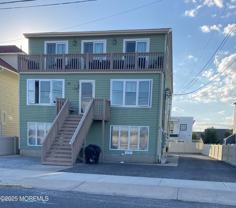 1105 N Ocean Ave Unit B4 #B4 - Photo 1 of 1