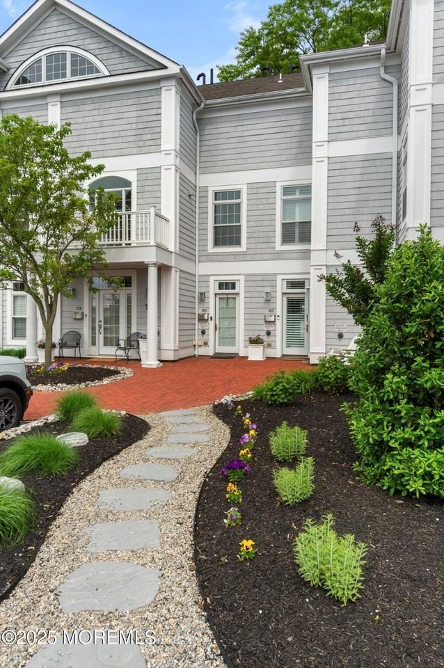 162 Main St - Photo 2 of 48