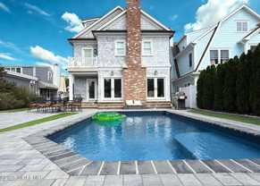 608 Chicago Blvd - Photo 1 of 1