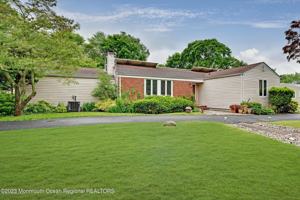 featured image of 77 Pinewood Ave