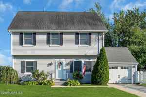 featured image of 20 Starboard St