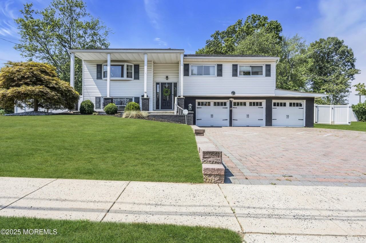 10 Linda Circle - Photo 5 of 42