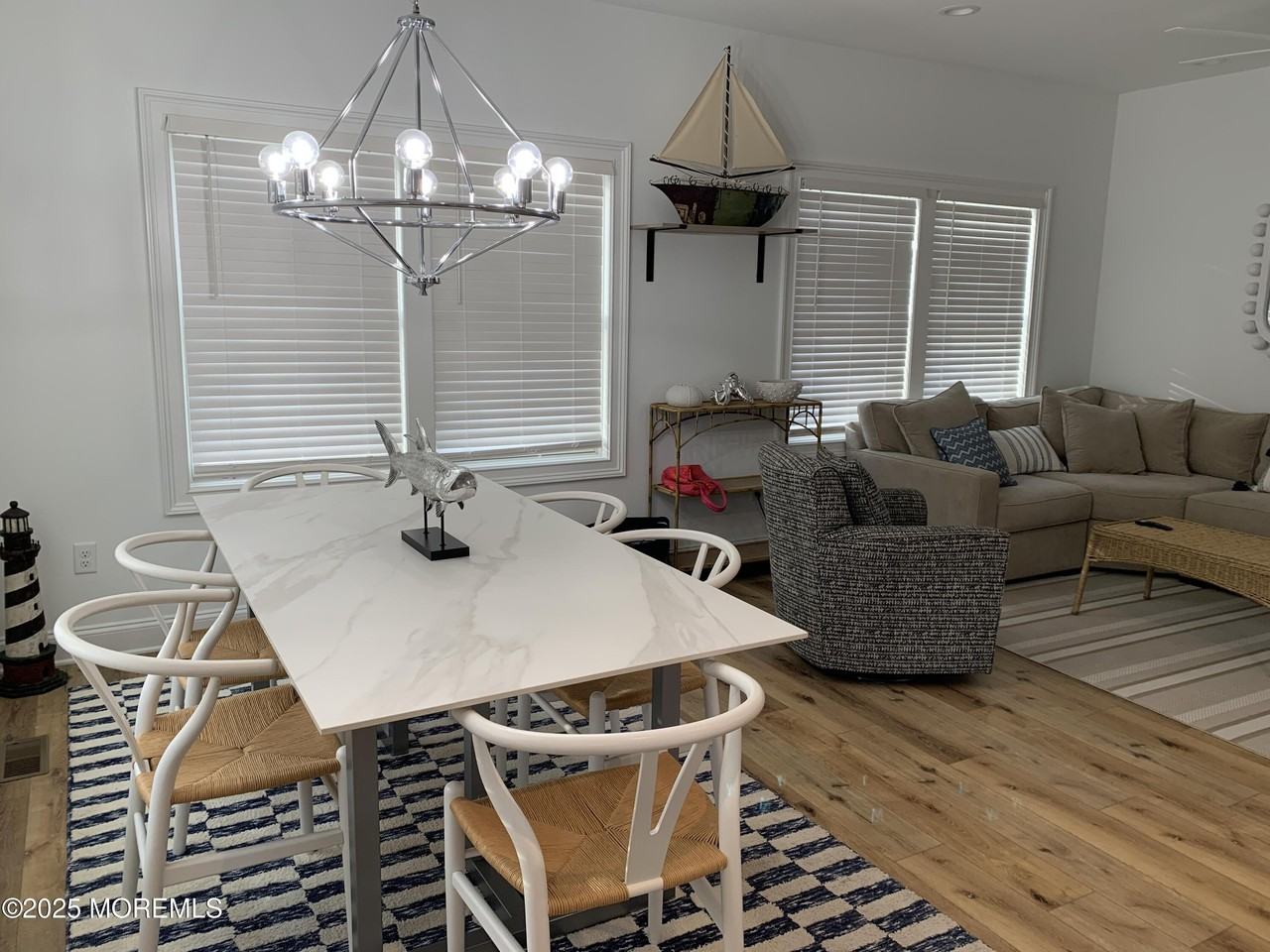 72 Spray Way - Photo 3 of 14