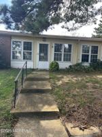 featured image of 17D Cambridge Cir