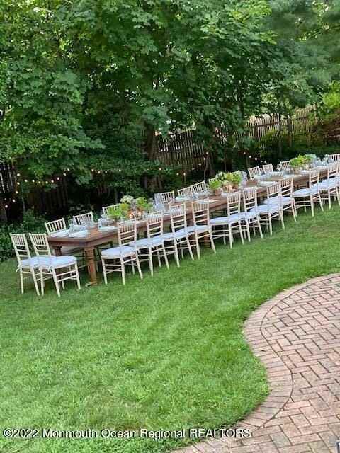 209 Perrine Ave - Photo 6 of 17