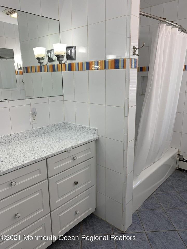 135 Ampere Ave - Photo 7 of 26