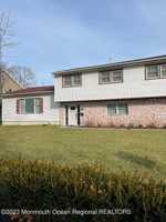 featured image of 501 Monmouth Pl