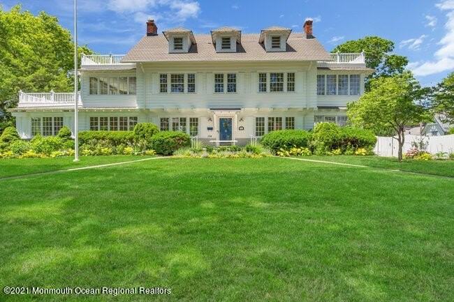 501 3rd Ave - Photo 2 of 50