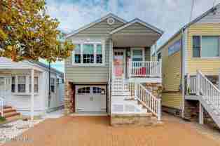 222 Hiering Ave - Photo 1 of 1