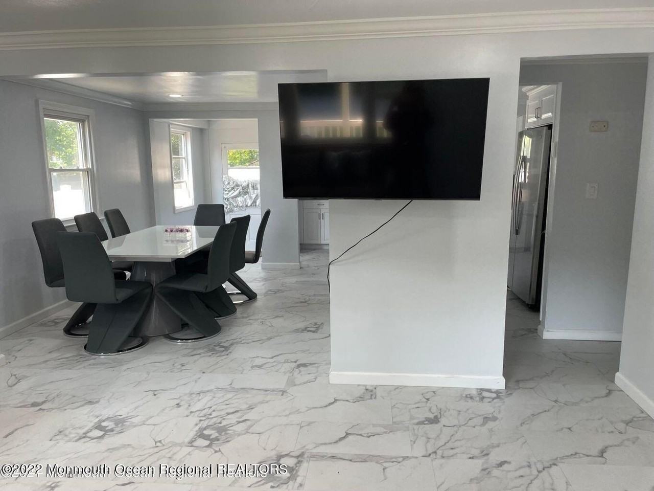 15 Larchwood Ave - Photo 4 of 7