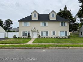 258 Norgrove Ave - Photo 1 of 1
